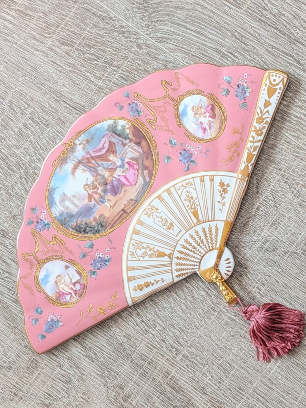 Vintage 1995 Compton & Woodhouse Fitzwilliam Museum Grand Tour Porcelain Fan